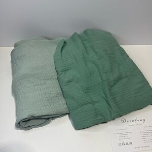 NEW Muslin Fitted Crib Sheets - 2 pack